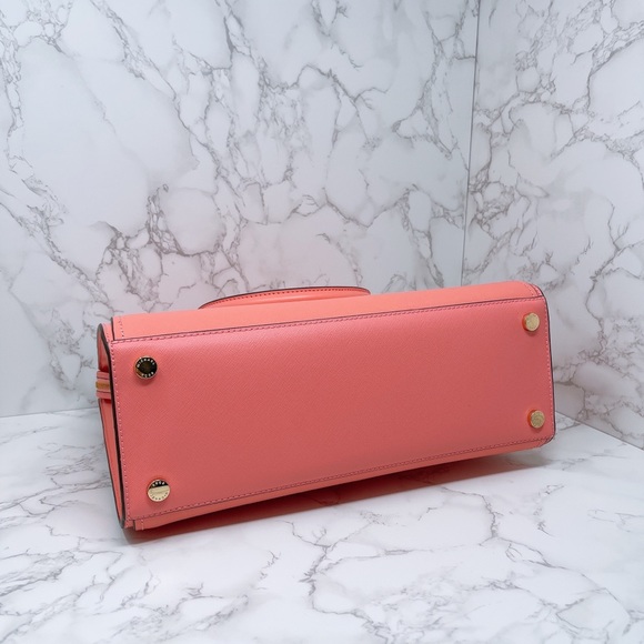 Michael Kors Hope Large Satchel and Wallet - Picture 5 of 14